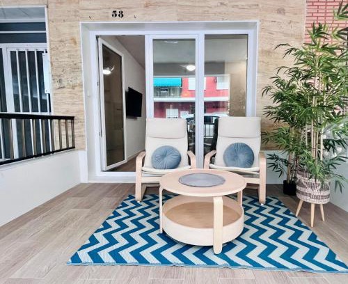 El Perello Apartment | Planta Baja, a 50 metros de la playa Perello
