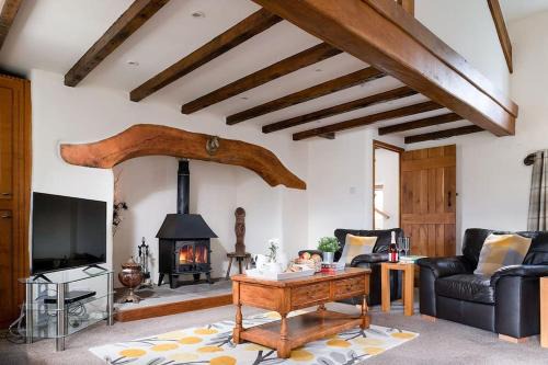 Eglwysbach House | Discover PLAS IWRWG GRANARY - Unique North Wales Barn Stay