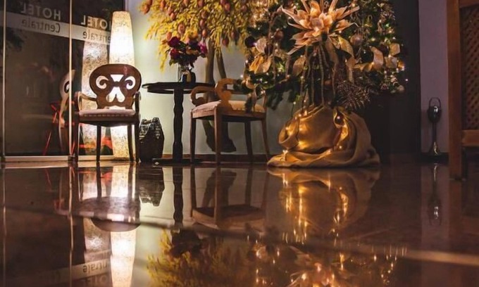 Nei Pori Hotel | Discover Platamon Centrale: Family-Friendly and Dining Options