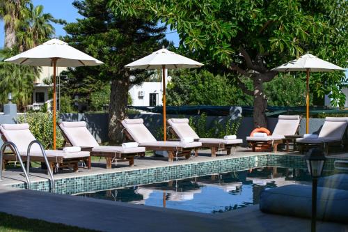Platanes Villa | Oceanfront Retreat: Platanias Villa Spyros with Pool