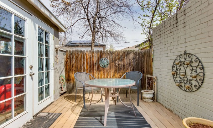 Platt Park Apartment | Charming Platt Park Studio - Steps from Downtown Denver!