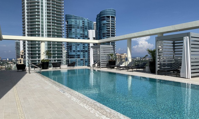 Riverwalk Fort Lauderdale Apartment | Unwind in Oceanfront Paradise: Guest Rated 9.6/10