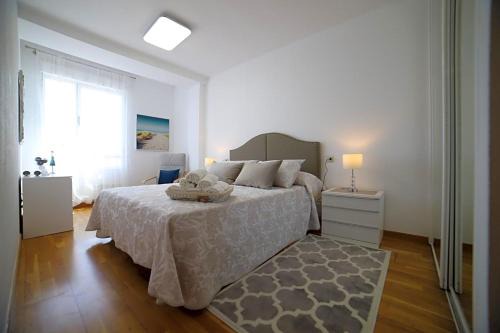 Distrito Oeste Apartment | Discover La Luz del Arbeyal: Family-Friendly Retreat