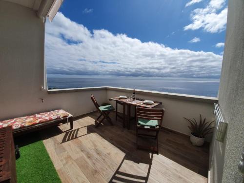 Santa Cruz de Tenerife Apartment | Seaside Retreat at Playa Chica Beach - Rated 9.7/10!