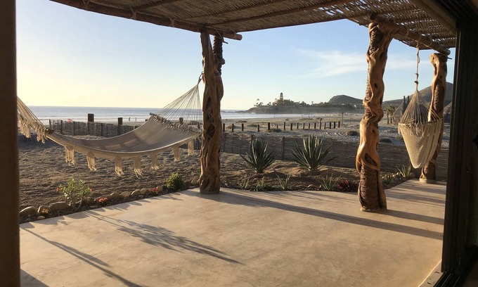 Cerritos House | Idyllic Playa Los Cerritos Beachfront Retreat with Ocean View
