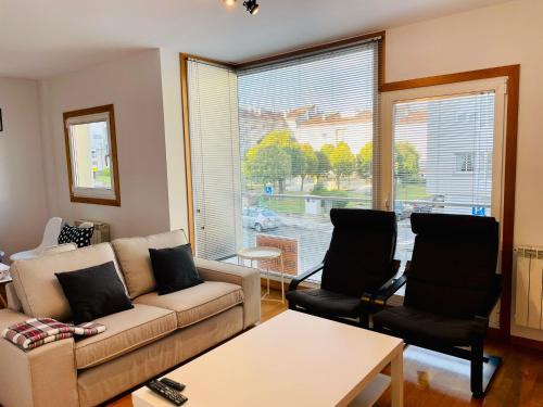 Nigran Apartment | Pet-Friendly Playa Nigrán with Oceanfront Views