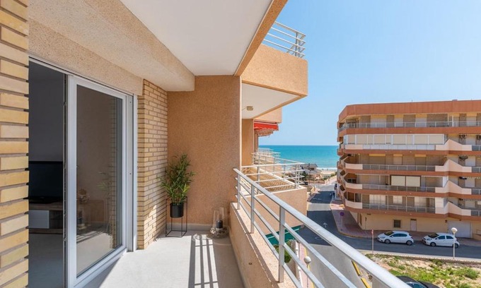 El Moncayo Apartment | Discover Playa Roqueta Guardamar Del Segura - Family Friendly
