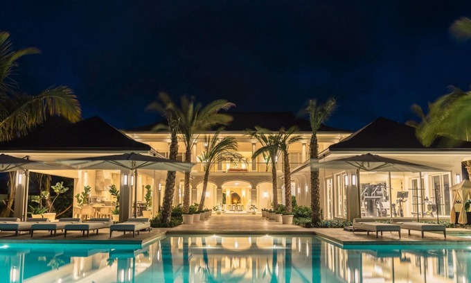 Punta Cana Villa | Beachside Villa: Heated Pool, Private Spa, Steps from Ocean