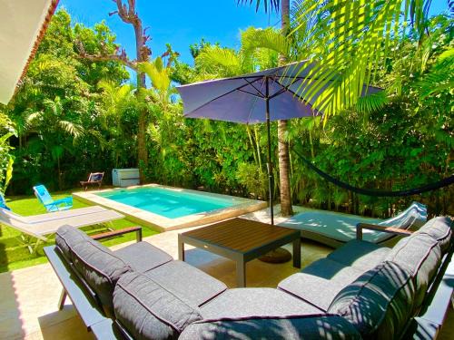 Playacar Beach Villa | Oceanfront Villa Almendra Playacar: Pet Friendly Retreat