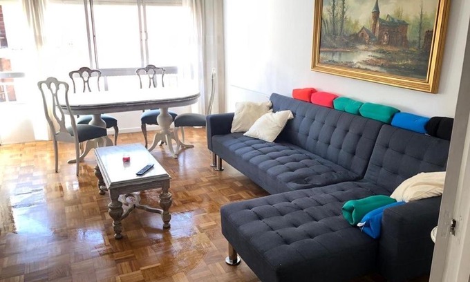Mino Apartment | Family-Friendly Escape at Playas de Miño for 8 Guests