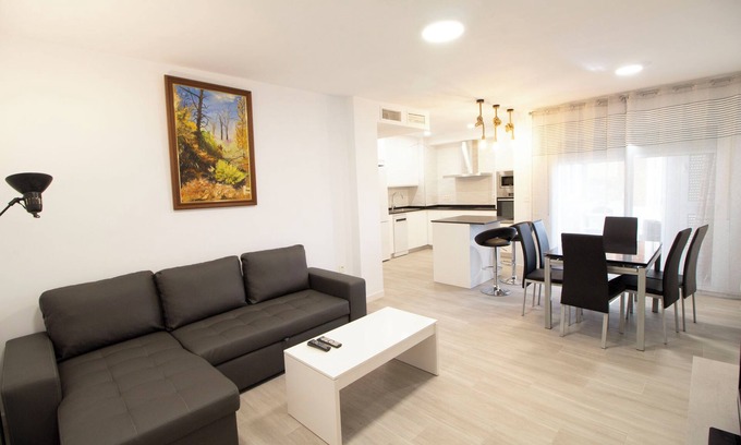 Plaza de Toros-Doctores-San Lazaro Apartment | Experience Comfort at Lightbooking Plaza de Toros Granada