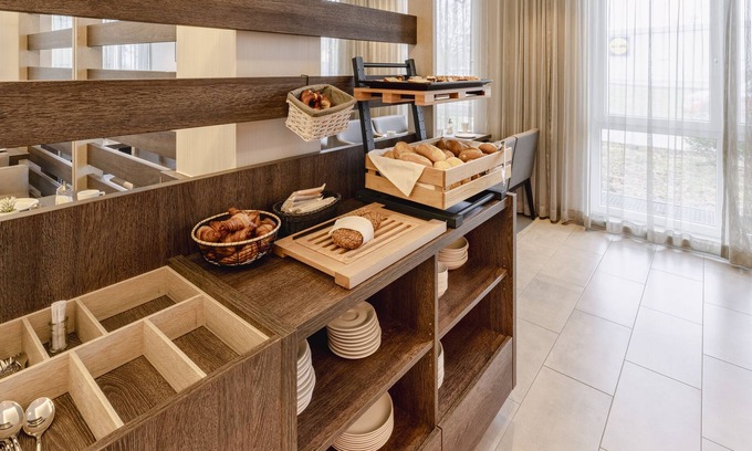 Neureut Hotel | Discover PLAZA INN Karlsruhe Nord: Top-Rated Family Stay