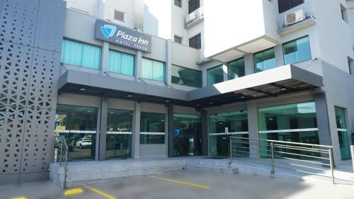 Sorocaba Hotel | Budget-Friendly Plaza Inn Trevo Sorocaba with Great Amenities