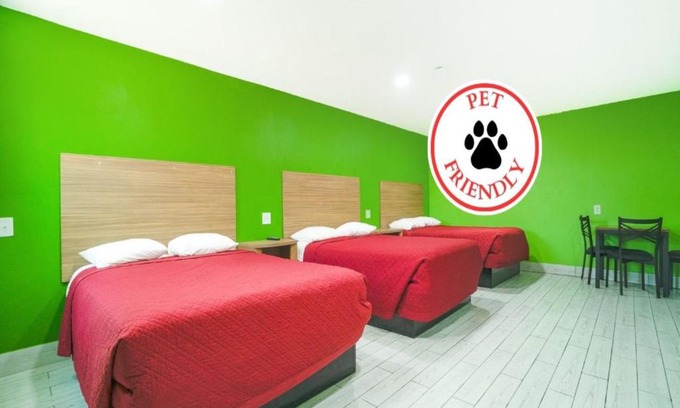 Flour Bluff Hotel | Budget-Friendly Plaza Motel Corpus Christi with Great Amenities