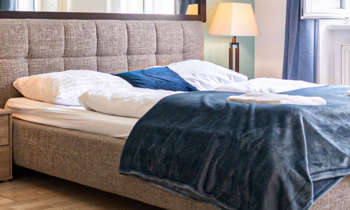 Matzleinsdorf Apartment | Top-Rated 2BR Shared Apartment in Margareten with Breakfast