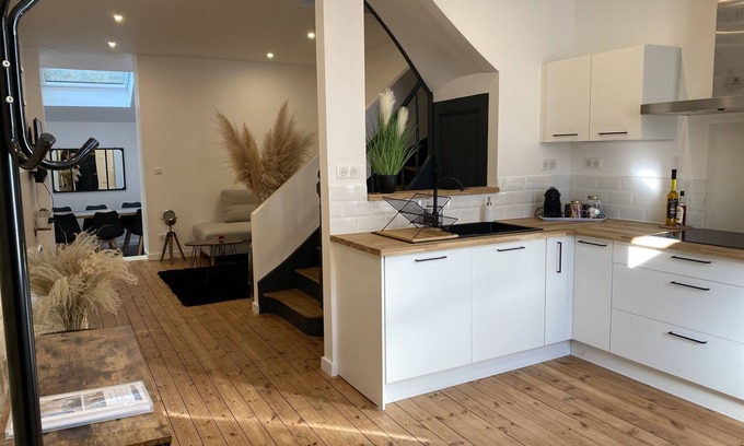 Angouleme House | Inviting House in Angoulême Downtown with Family Amenities