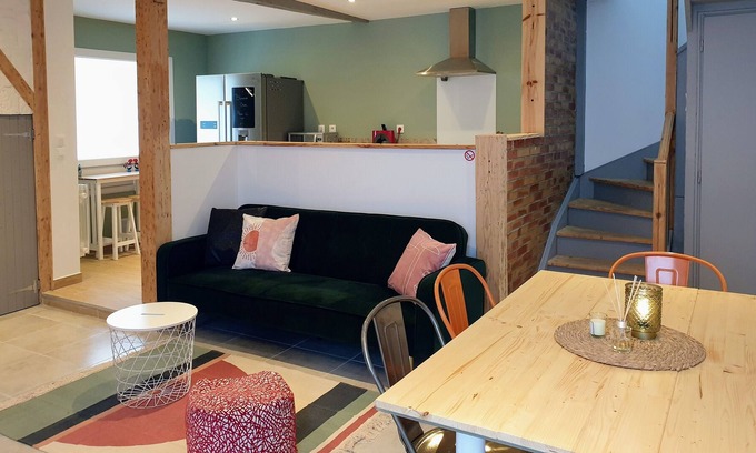 Boeil-Bezing House | Pleasant house of 72m2, with private terrace