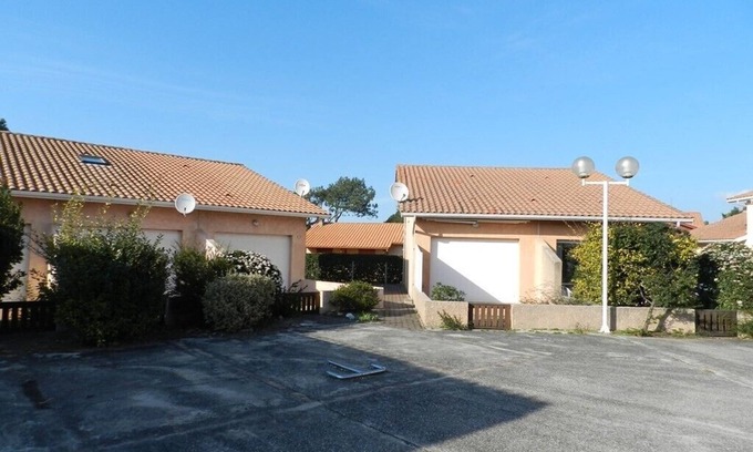 Biscarrosse Plage House | Ideal Villa with Ocean View for 6 Guests - Rated 10/10