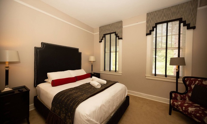 Durham Apartment | Cozy Studio Near Duke & Downtown Durham for Family Stays