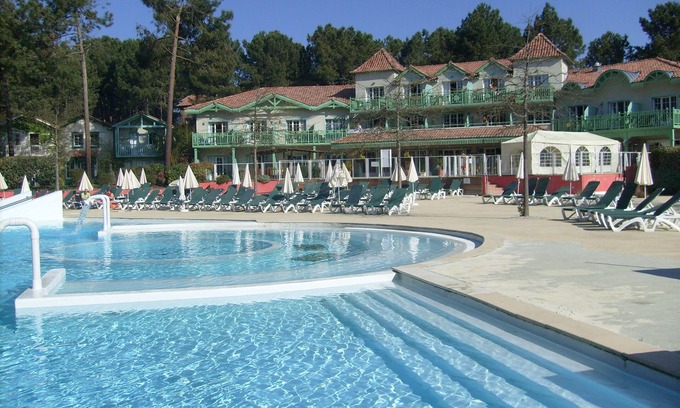 Lacanau-Ocean Apartment | Idyllic T2 in Pine Forest near Lacanau Océan Beaches