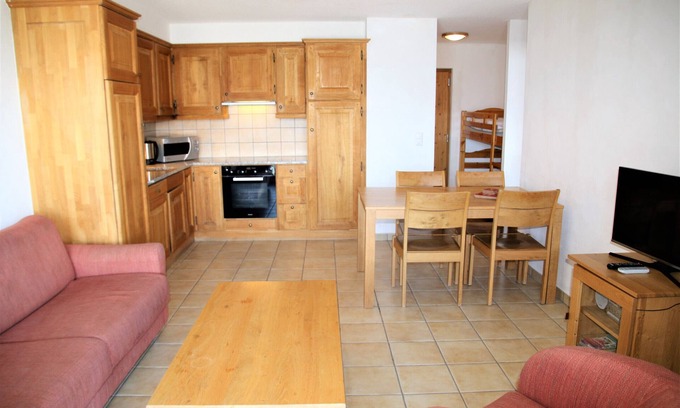Veysonnaz Apartment | Mountain Retreat at Plein Ciel: Family-Friendly Getaway