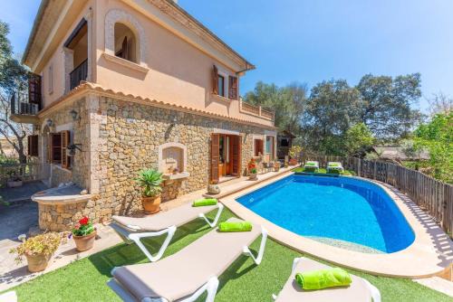 Maria de la Salut Villa | Experience Oceanfront Bliss at Pleta de Son Monjo