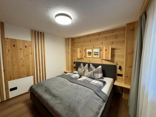 Fie allo Sciliar Apartment | Discover Pliegermoar in Völs am Schlern - Kitchen Included!