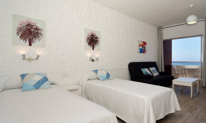 Solana del Matorral Apartment | Relax at Casa Atlantica in Morro Jable - Ocean View & Family-Friendly