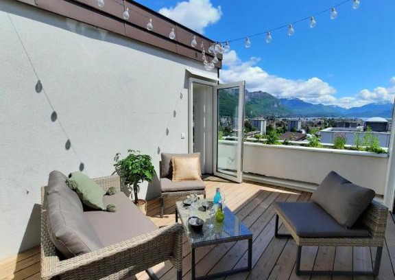 Novel Apartment | Experience PLUS PRES DES ETOILES with Breakfast & Family Fun