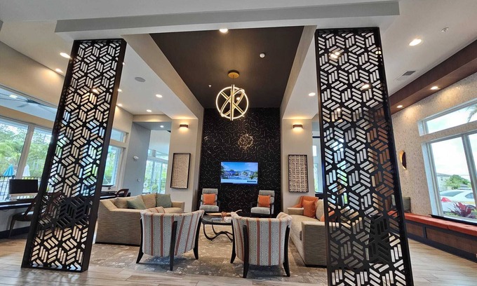 Highlands Apartment | Plush Apartment Near Airport Zoo