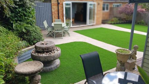 Turnchapel House | Plym Valley House: Family-Friendly Retreat with Pets Welcome