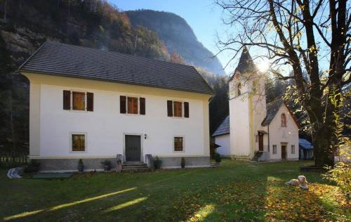 Bovec Apartment | Discover Počitniško stanovanje Pri cerkvi - Rated 9.6/10!