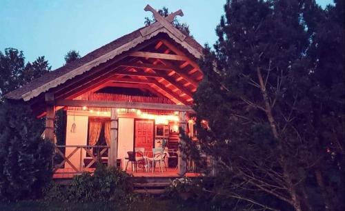 Kurtuvenai House | Discover PO NENDRIŲ STOGU - Pet Friendly Retreat with Hot Tub