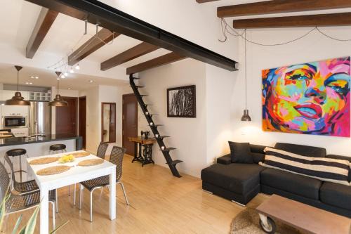 Sindicat Apartment | Family-Friendly POC A POC Suites - Rated 9.3/10 by Guests