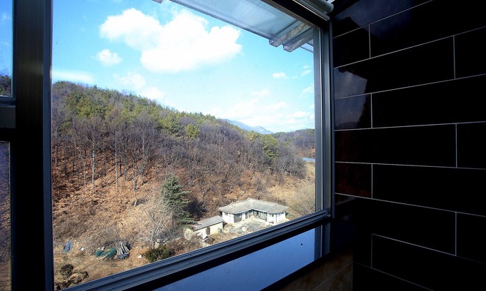 Pocheon Hotel | Eco-Friendly Retreat at Pocheon Mu - Rated 10/10 by Guests