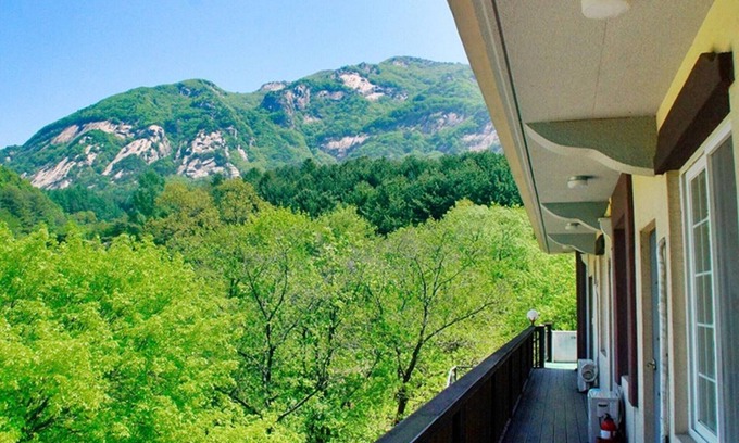 Pocheon House | Eco-Friendly Family Retreat at Pocheon Yeohaeng Sketch Pension