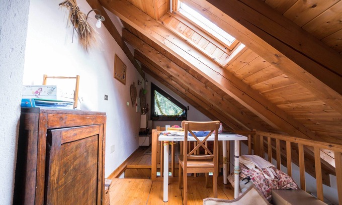 Bardonecchia House | Conveniently Located Hotel Near Les Arnaud Ski Slopes