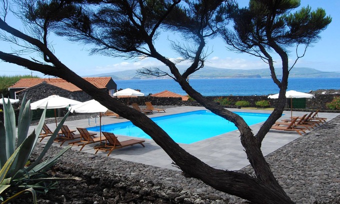 Monte House | Experience Pocinhobay: Ocean View, Pool & Family-Friendly