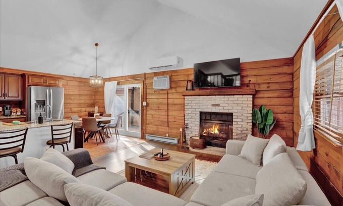 Long Pond Cabin | Cozy Pocono Log Cabin with Hot Tub & Firepit Retreat