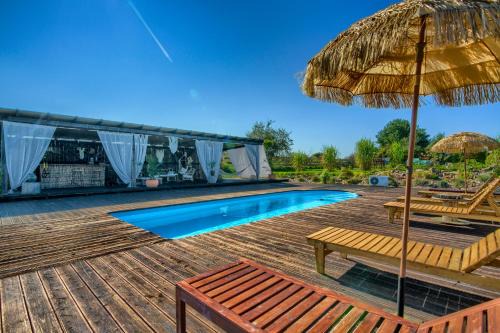 Piecki Villa | Experience Rustic Elegance at Pod Mazurskim Nieba