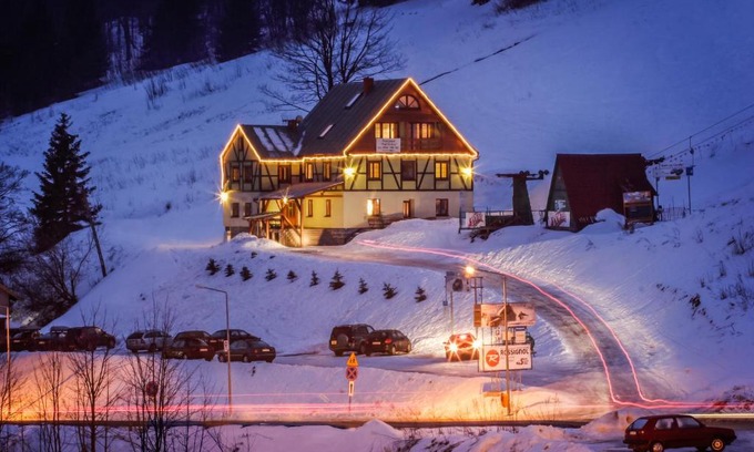 Zieleniec House | Family-Friendly Retreat at Pod Orlicą with High Ratings