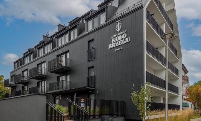 Kolobrzeg Apartment | Beachfront Podczele Seashore SPA & Jacuzzi Apartments