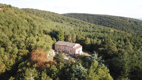 Sarteano Hostel | Podere Pietraporciana - Rifugio escursionistico