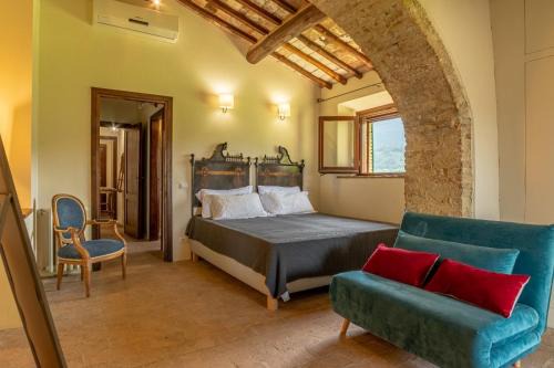 Cetona Villa | Relaxing Retreat at Podere Bargnano with Pool & Ocean View
