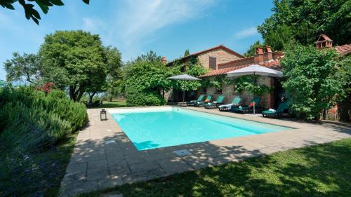Moncioni Villa | Discover Podere Belvedere 6 with Oceanfront Views & Pool