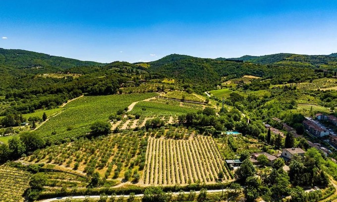 Greve in Chianti House | Relax at Podere Campriano Winery with Oceanfront Views