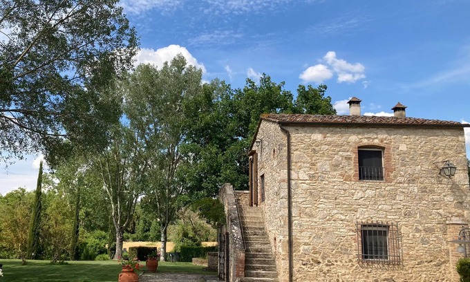 Rapolano Terme Apartment | Cozy Podere Chiusella: Ocean View Apartment with Pool
