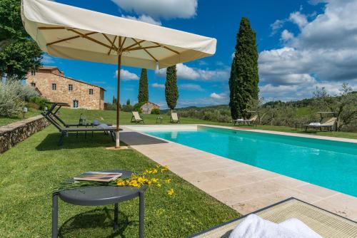 Montepulciano Villa | Discover Podere Pisinano 82: Oceanfront Bliss Awaits