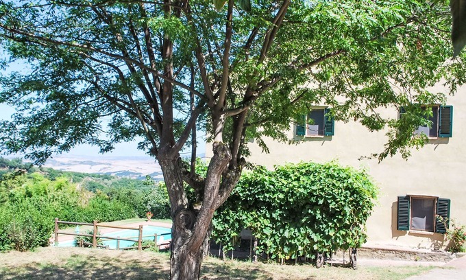 Volterra House | Pet-Friendly Podere Valle di Sotto with Pool & Spa