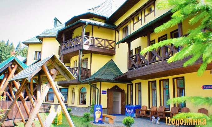 Plavya Hotel | Discover Podolyanka: Oceanfront Retreat with Pool Access